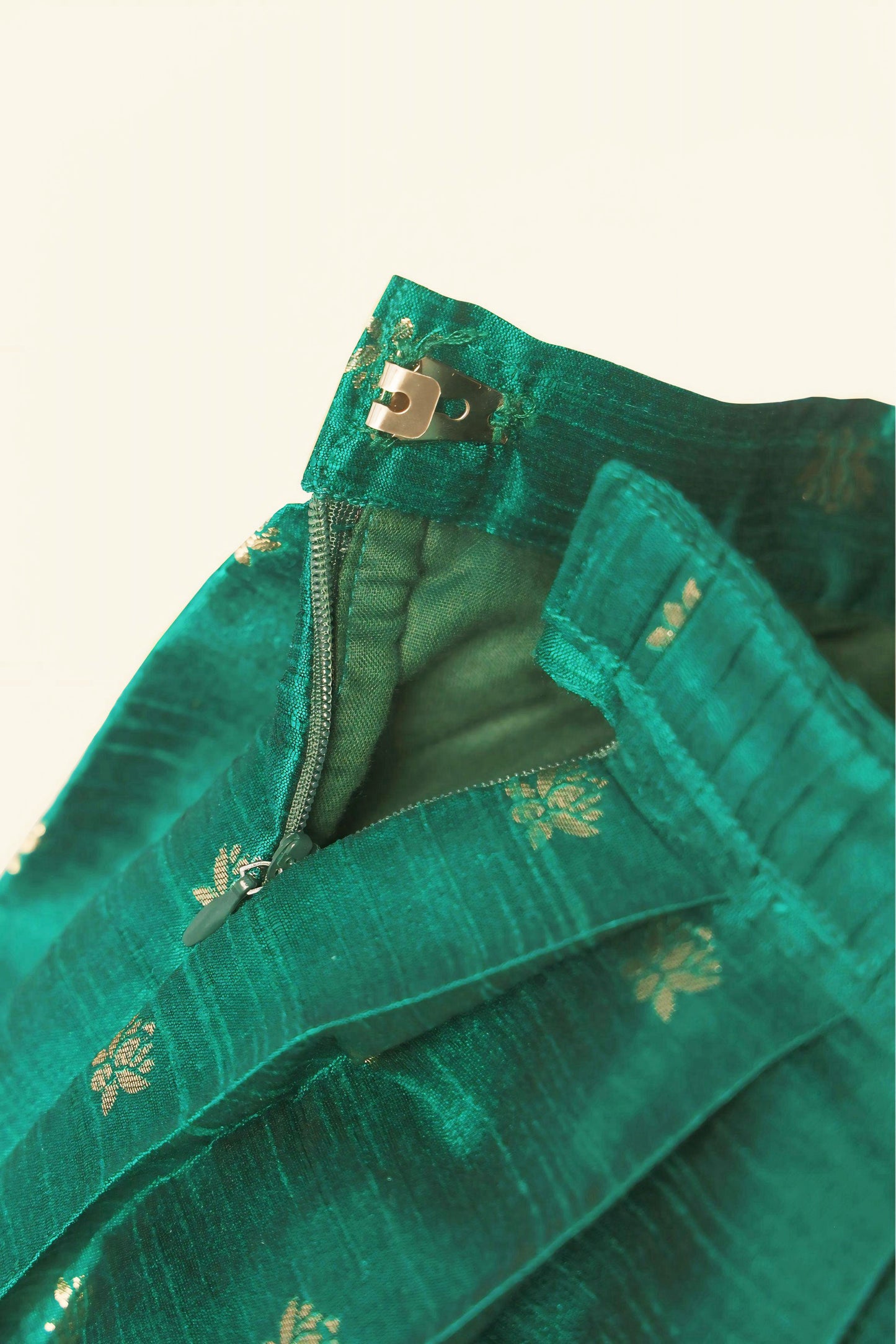 Yellow Pattu Set